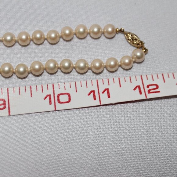 Vintage 24" Faux Pearl Strand Necklace - Picture 6 of 10